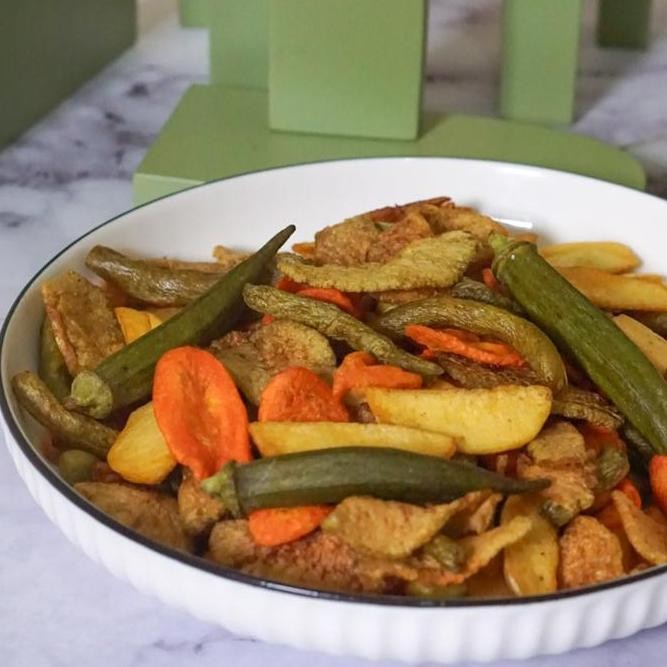 

KERIPIK SAYUR MIX OKRA 200 GRAM 7 VARIANTS SAYUR