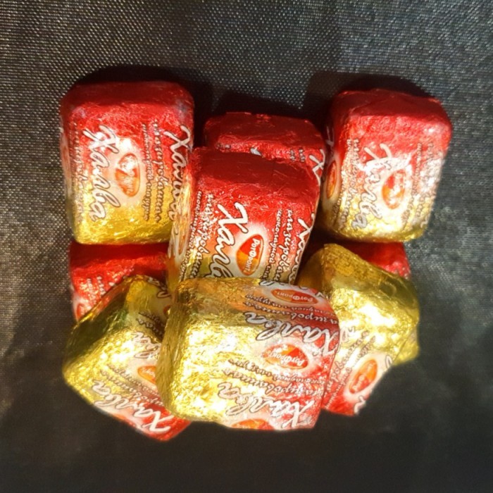 

Halva Glazironvanaya 250gr (10pcs)