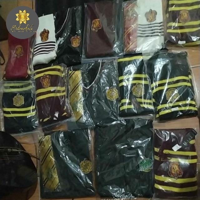 Paket vest Rompi Rajut Syal n Dasi Harry Potter Gryffindor Asrama