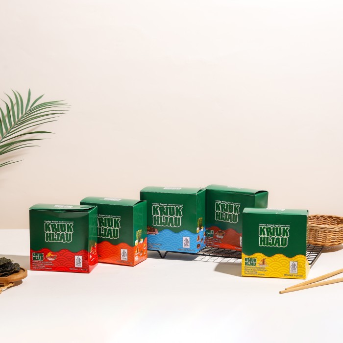 

KRIUK HIJAU SNACK RUMPUT LAUT ALL VARIAN (5 VARIAN ISI 60 PCS)