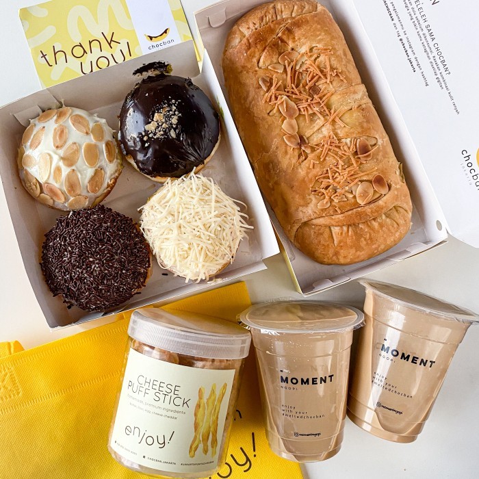 

CHOCBAN JAKARTA PAKET FAVORITE - HAMPERS PARCEL GIFT KADO