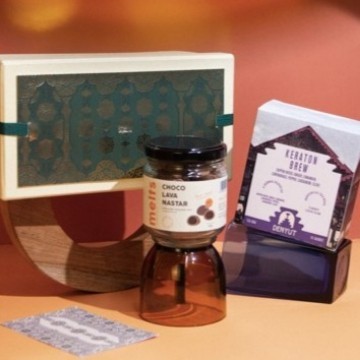 

DENYUT BUMI LEBARAN HAMPERS A