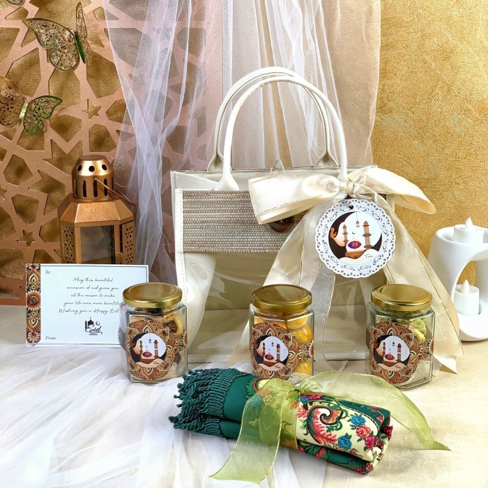 

HAMPERS LEBARAN / PARCEL LEBARAN TAS CANTIK