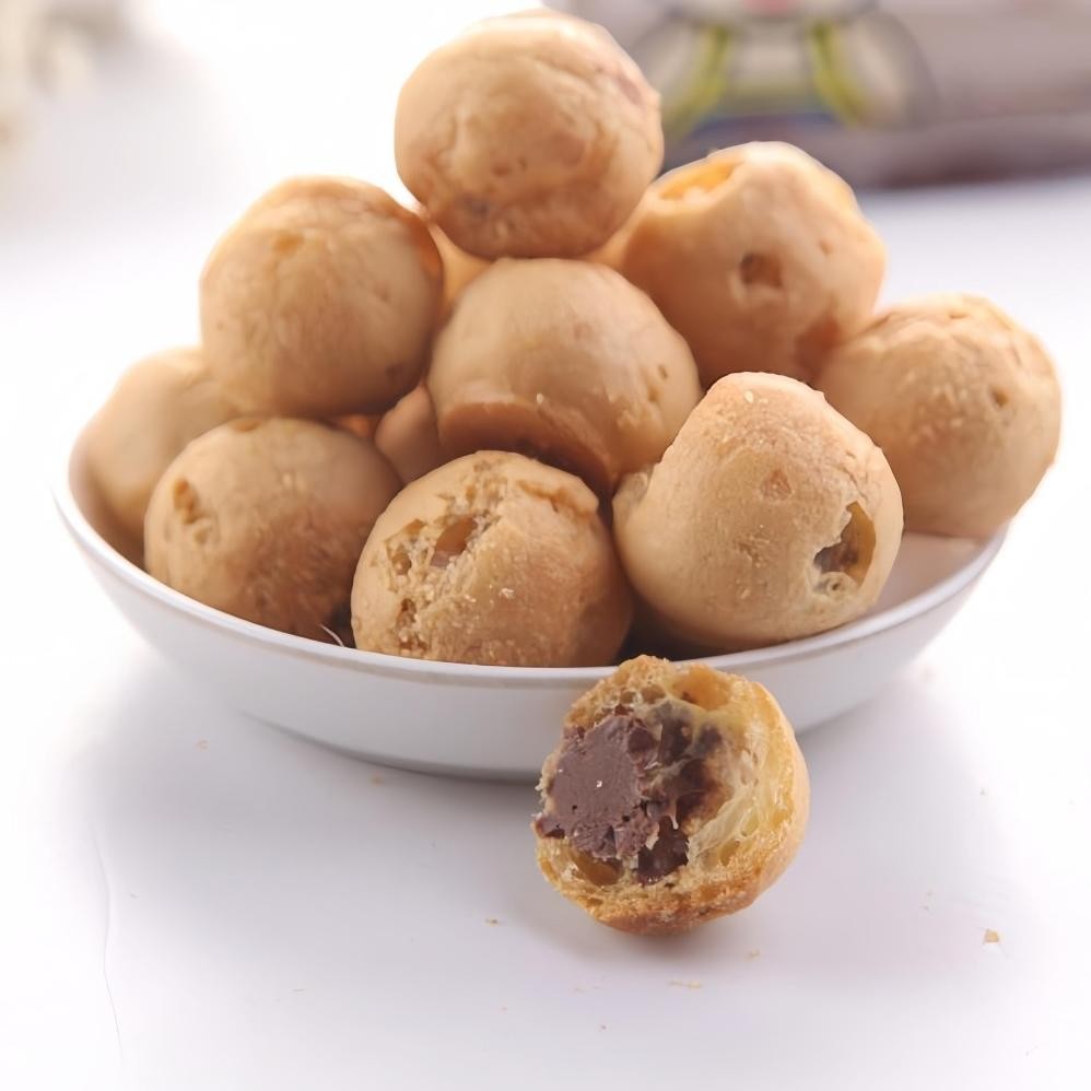 

GV23 COD Soes Coklat Cokelat 500g/1kg/Update kemasanterbaru / merekbaru/Malona/ halal Kue Sus Kering Isi soes coklat lumer 1 kgr Enak Murah Cemilan keluarga, cocok untuk dewasa dan anak-anak Chocolate Food Makanan Snack Terlaris