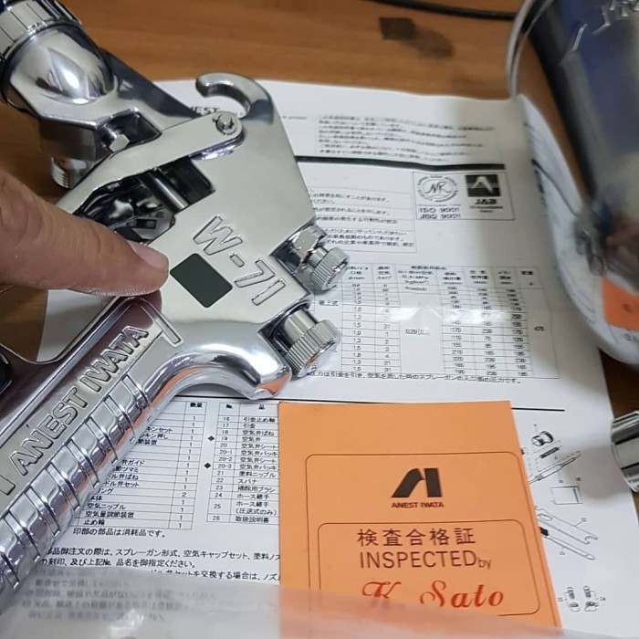 Anest iwata W-71 original 100 % japan