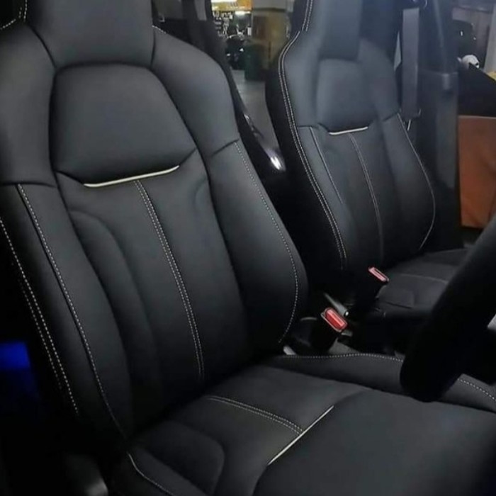 Terbaru.. Sarung Jok Mobil Brio Satya/Brio Rs Bahan Zeus Fulset Depan Belakang
