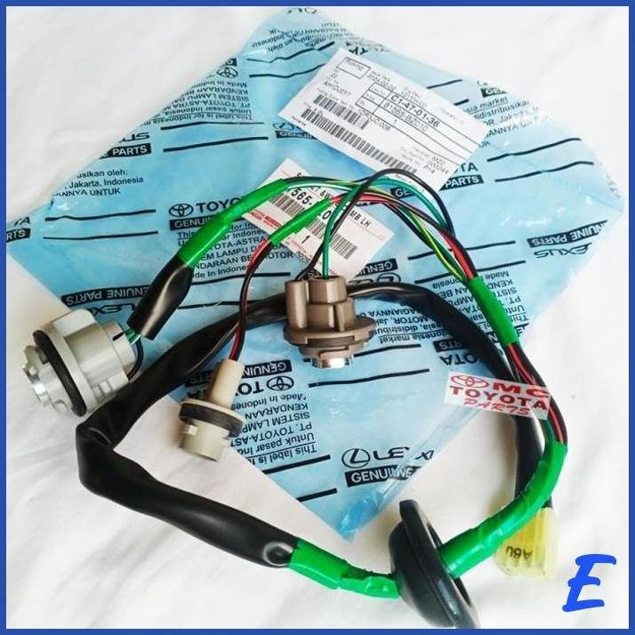 [OMC] KABEL SOCKET LAMPU STOP BELAKANG KIRI ALL NEW AVANZA XENIA 81565-BZ010