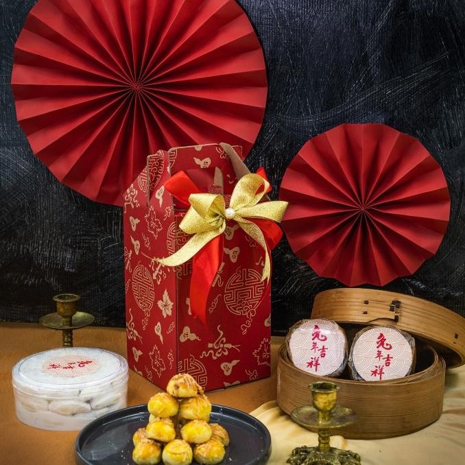 

Sale Now Hampers Imlek Chinese New Year Cny Kue Keranjang Nastar Putri Salju Terbaik