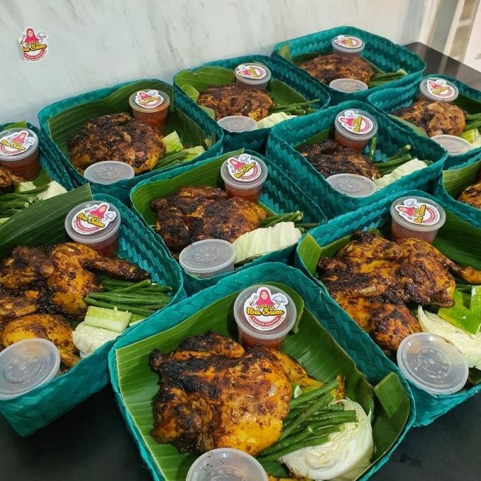 

READY HAMPERS AYAM NEGRI BEKAKAK BAKAR / GORENG