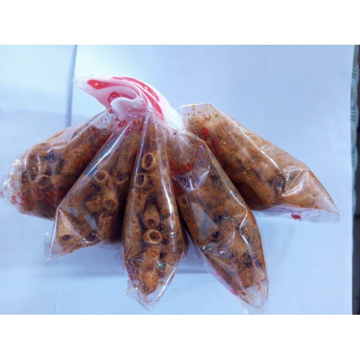 

TERPERCAYA Makanan ringan Makaroni Bantet rasa original dan pedas cocok untuk dijadikan sebagai