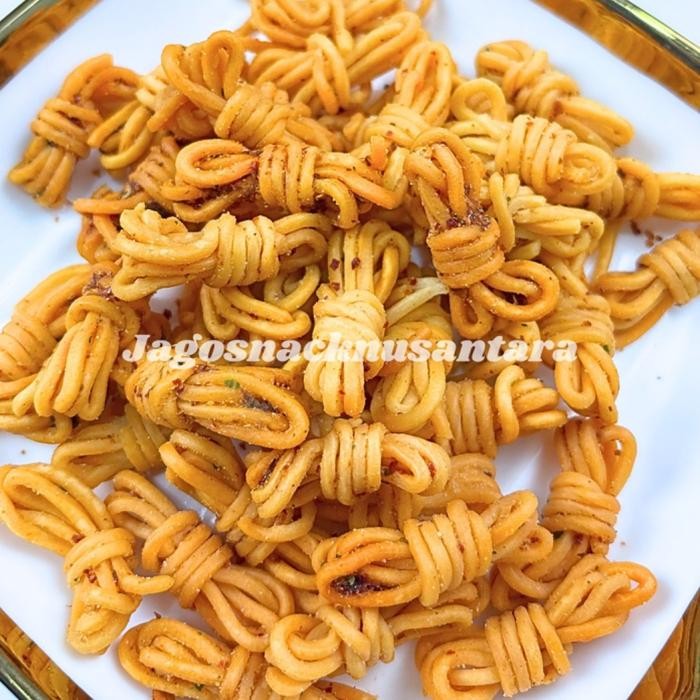 

PROMO 100GR MIE GULUNG KRISPY DAUN JERUK Asin Pedas Food Snacks Cemilan Ayam