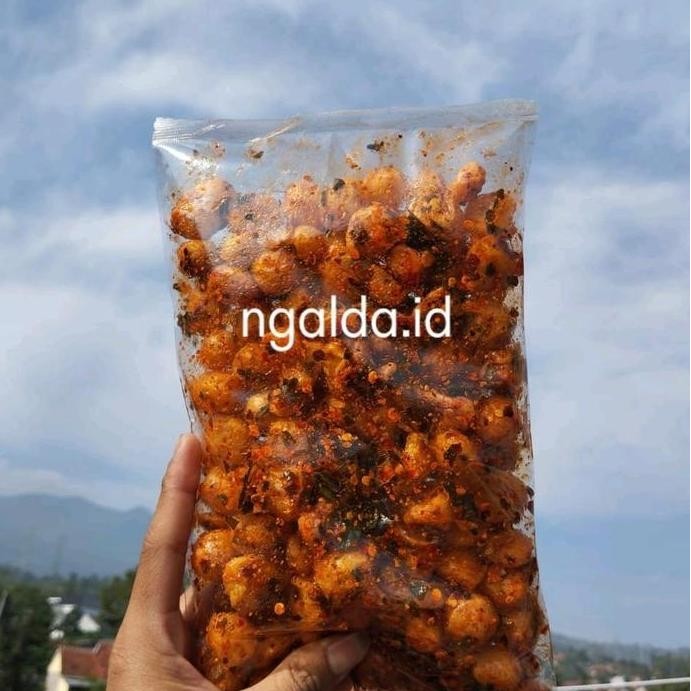 

BERGARANSI Cimol pedas daun jeruk kemasan 250 gram Cemilan Snacks Crispy Kering Food Makanan nUg