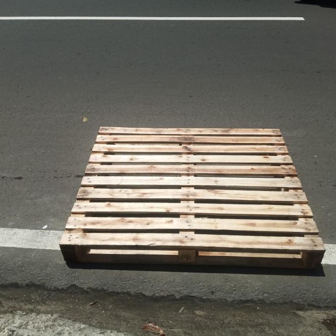 Diskon Palet kayu bekas 120 x 100 x 12 cm