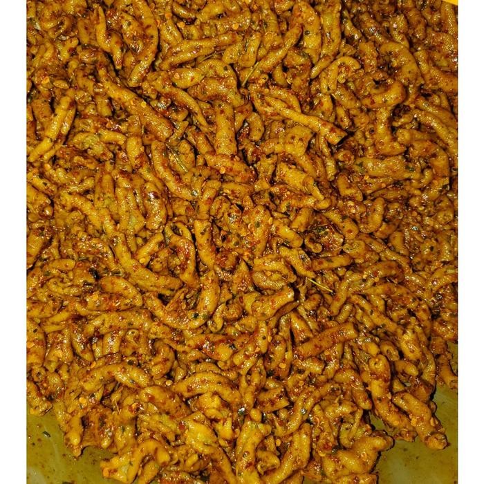 

TERMURAH 1/2kg - USUS CRISPY PEDAS DAUN JERUK - USUS KRISPI - KERIPIK USUS Food Snack Enak