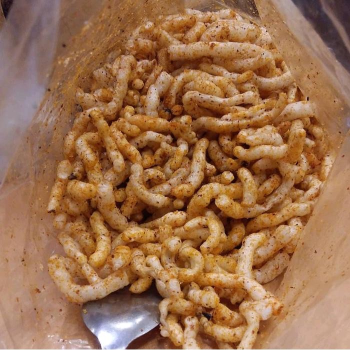 

TERMURAH Kerupuk Gurilem 500 gram pedas kencur Food Kering Snack Makanan Keripik Cemilan