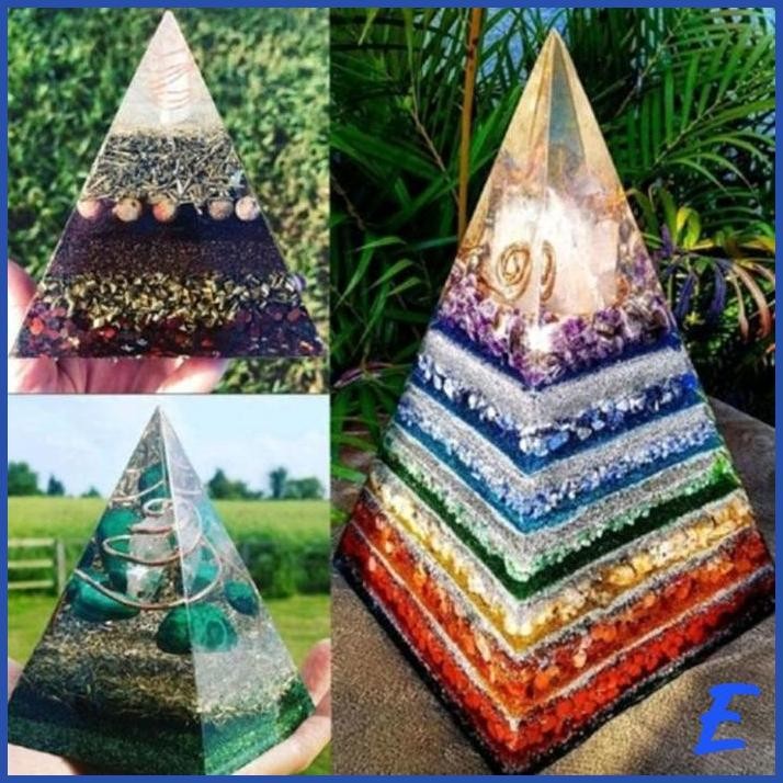 

| WUN | CETAKAN RESIN EPOKSI BENTUK PIRAMIDA BAHAN SILIKON UKURAN 12CM