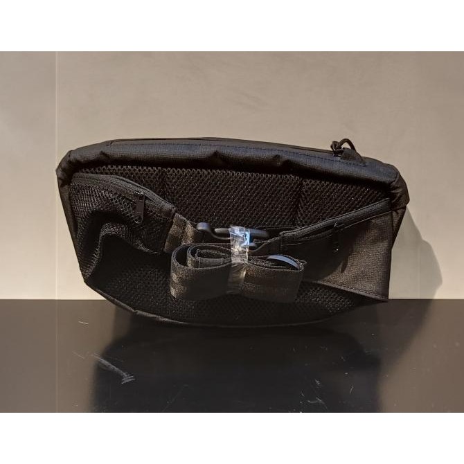 Murah Tas Pinggang New Era Explorer Waist Bag Black 100% Original Resmi