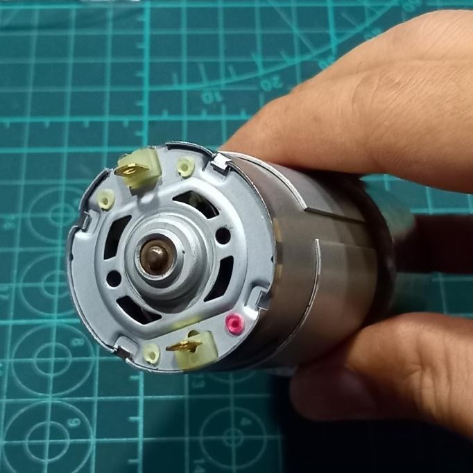 Grosir Motor Gearbox 12Volt Dc 322Rpm Torsi 9Kg.Cm