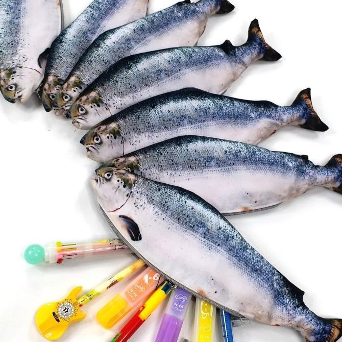 

Diskon!! Tempat Pensil Salmon Untuk Yang Hobby Mancing Dan Ikan Bergizi