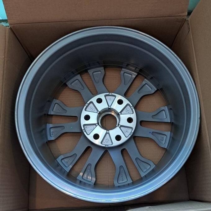 Velg Pelek Wheel Disc Asli Mitsubishi New Pajero Sport 2022