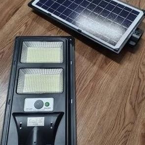 Grosir Lampu Jalan Pju Led Solar/Lampu Solar Cell Vacolux Va-9800A 60W