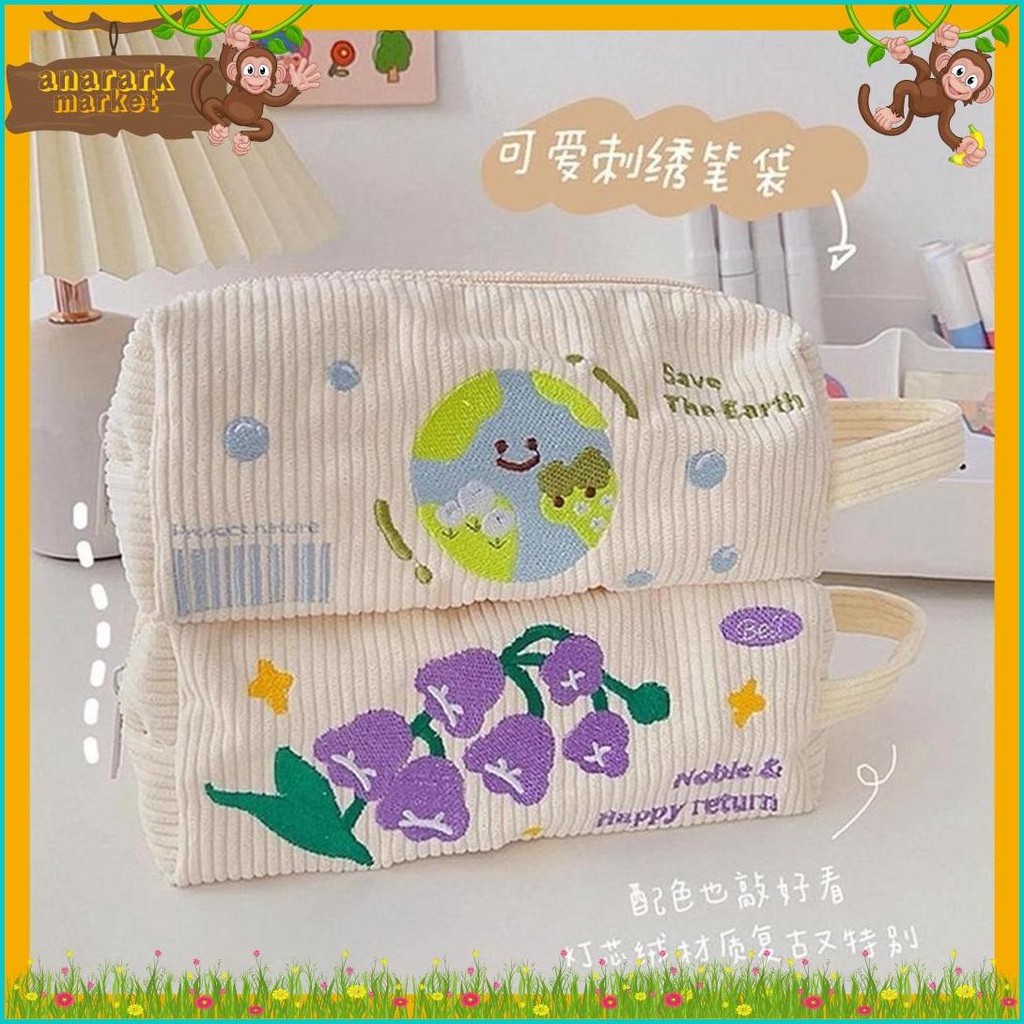 

Kensho Pouch Aesthetic Kain Corduroy Handle Lucu Import / Kotak Pensil Kain / Tempat Makeup / Cute Terlaris! Produk Ini Banyak Dicari