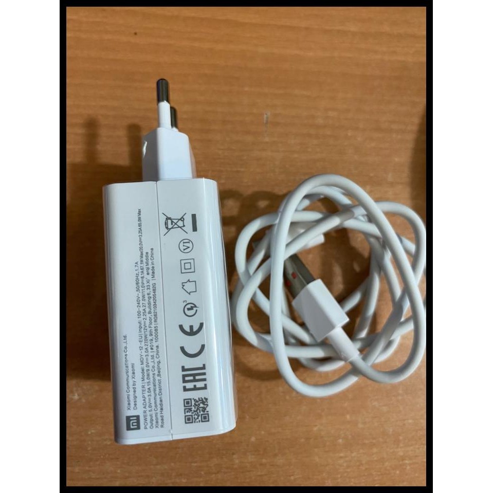 TRAVEL ADAPTER CHARGER XIAOMI USB TYPE-C FAST CHARGER 67WATT