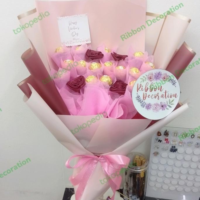 

Coklat Ferrero Rocher, Bunga Valentine, Coklat, Handbouquet Terlaris