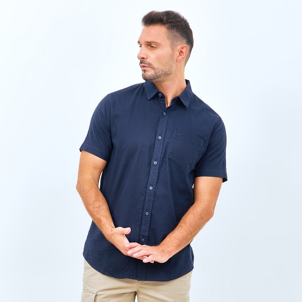 Emba Classic - Daco Kemeja Pria Lengan Pendek Regular Fit