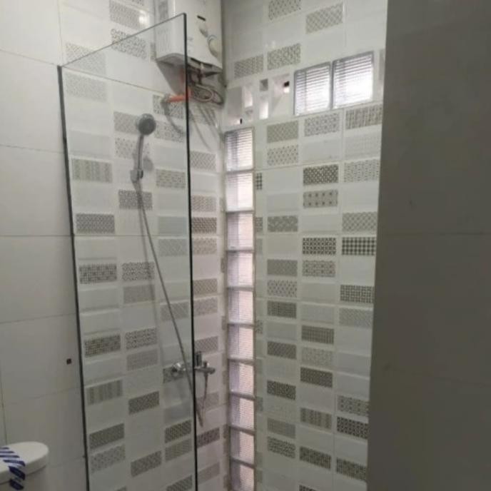 Sale Sekat Kaca Kamar Mandi (Tempred 10Mm)