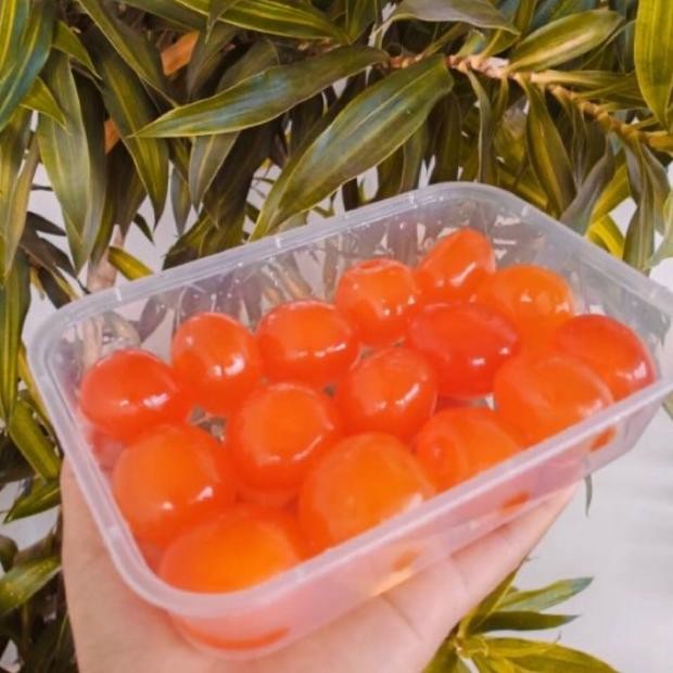 

Ty-65 Kuning Telur Asin Mentah 15 Butir Frozen