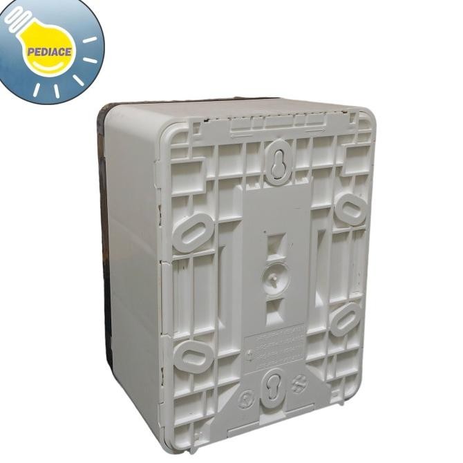 Box MCB 4 Group / Grup HAGER Golf VS104TM Outbow Tempel