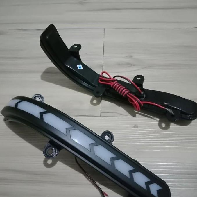 Grosir Lampu Sein Spion Mobil All New Avanza With Running Led