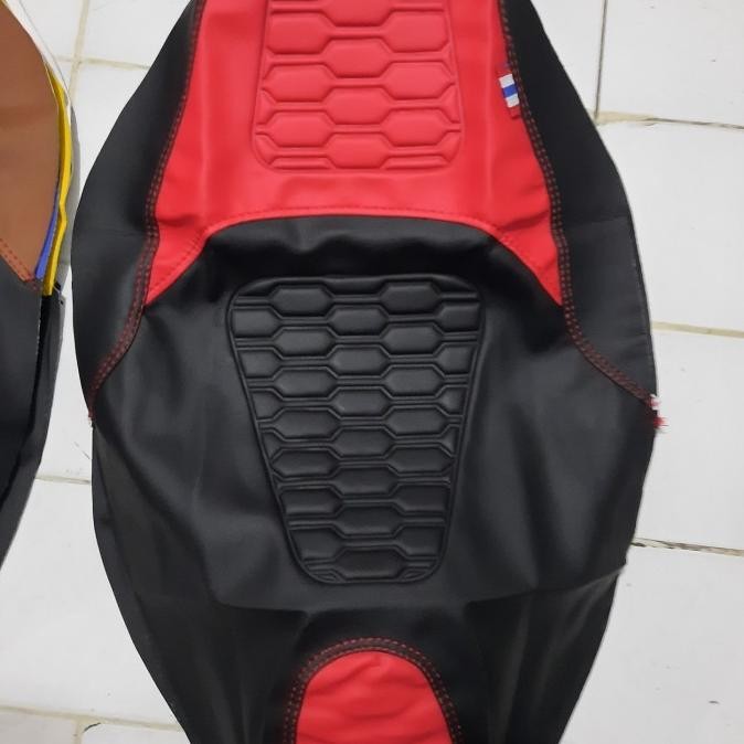 [Good] SARUNG / KULIT JOK TIMBUL MOTOR PRESS TAWON PCX NMAX AEROX LEXY