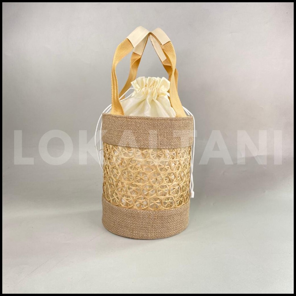 

Ready Tas Goni Parcel/ Tas Keranjang Kue Kering / Tas Goni/ Tas Souvenir / Tas Goni Ori 3 Toples {Terlaris|Best Seller}