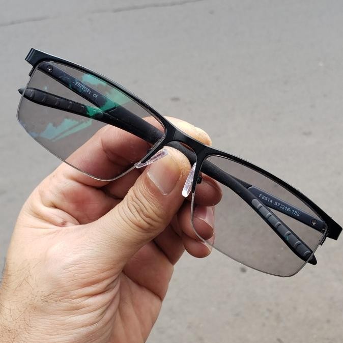 BARU KACAMATA PROGRESSIVE PHOTOCHROMIC BLUERAY BLUECROMIC F8514