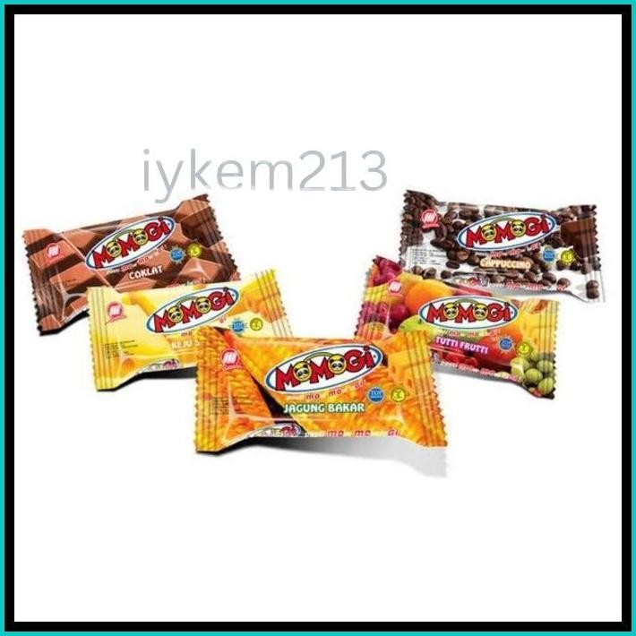 

MOMOGI SNACK BOX COKLAT / JAGUNG BAKAR / KEJU / CAPUCINO / TUTTI FRUTTI 1 BOX ISI 20 PCS