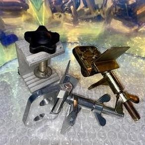 

Catok Sablon Sepasang Tembaga Kupu Meja Stainless Steel Engsel Besi Logam Kuat Tebal Screen Penjepit Prakarya Kerajinan Craft Crafting Art Seni Kesenian Kertakes Alat Peralatan Perlengkapan Home Stuff Tools Cat Paint Co