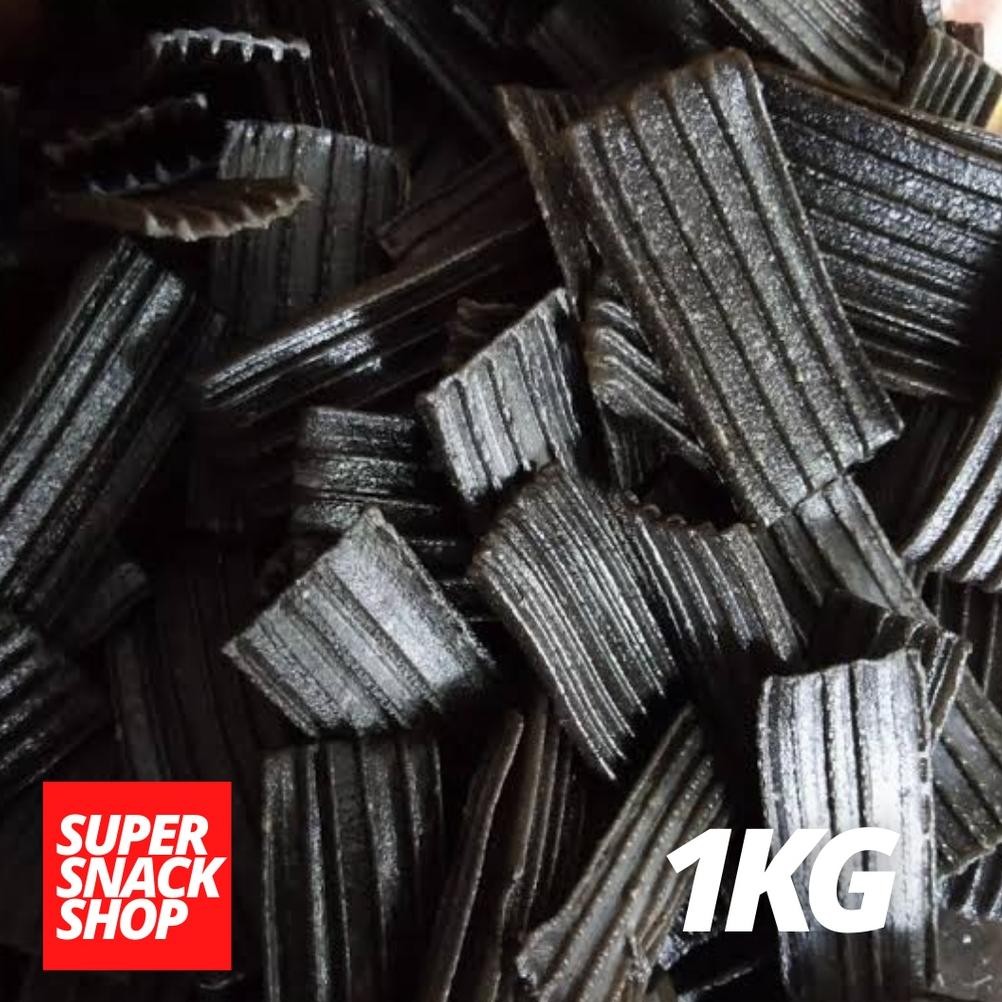 

HJ KERUPUK MEKAR MENTAH / KRUPUK KERING / KERIPIK KERUPUK JENGKOL SISIR HITAM 1 KG