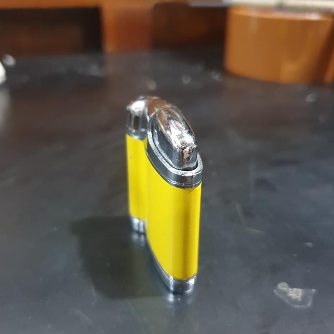 Korek Api Jadul Ferrari Vintage