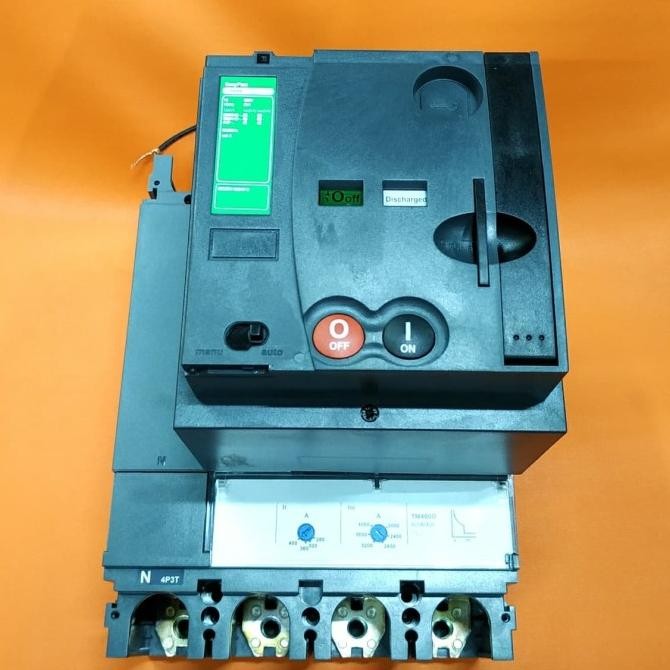 Schneider Mccb Breaker Cvs400N 400N 400A 400 A Amper 4P 4Pole Motor New Stok