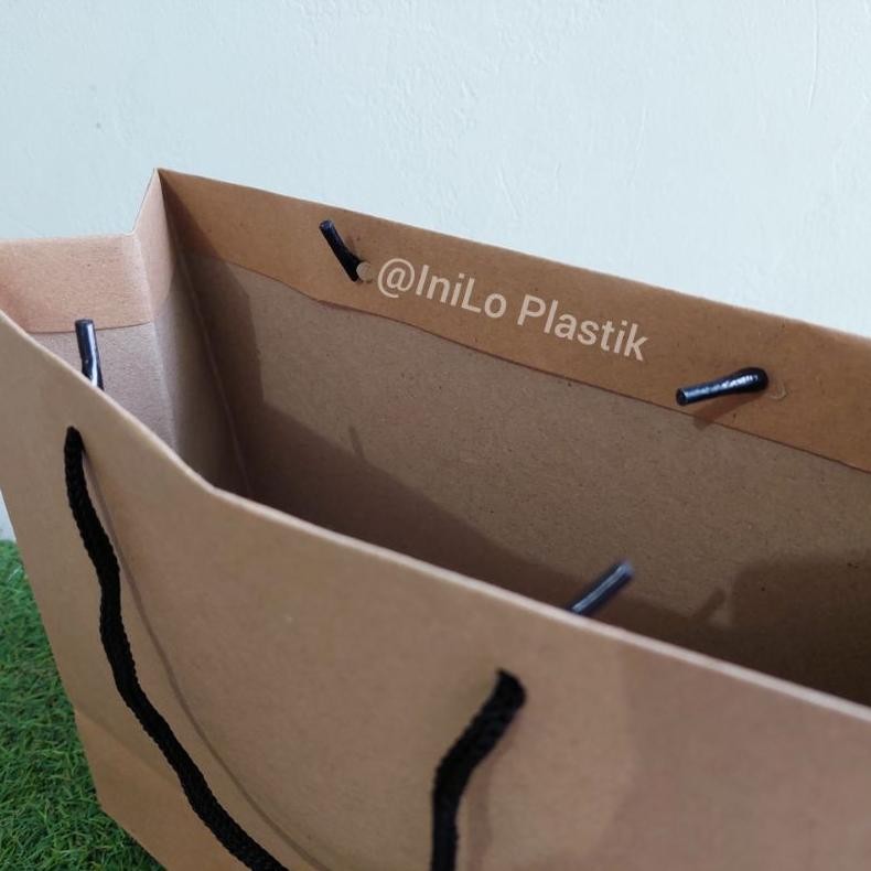 

TY69 Mega Sale Paper Bag 27x27x27 Craft Coklat Polos Paper Bag Tali Kur Sale Termurah