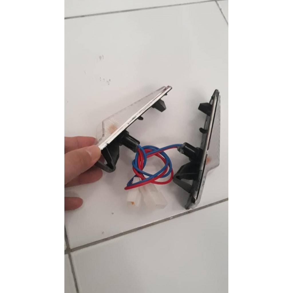 Side Lamp / Sein Samping / Lampu Sen Mobil Vitara
