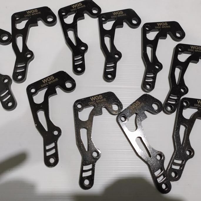 Breket Bracket Kaliper PCX 3 Piston PNP Beat Vario Scoopy Disc 220mm TERBAIK