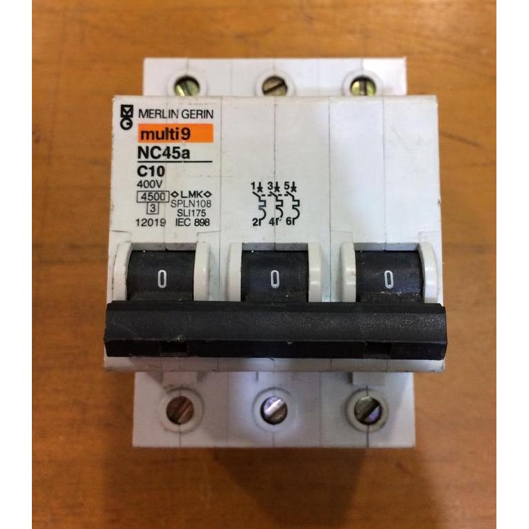 Terjangkau Mcb Nc45A 3Phase 10,16,20 Amper Merlin Gerin