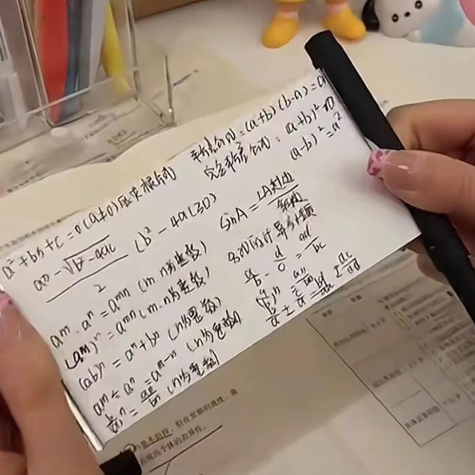 

Premium Stealth Pen Rollout Paper Pen Pena Rahasia Pena Pullout Banner Pen Pena Kertas Kosong 0.5Mm High Quality