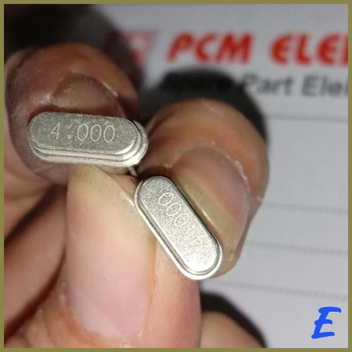 | PC | OSILATOR CRISTAL XTAL OSCILLATOR 4MHZ 4000MHZ 4.000MHZ 4000 MHZ 4