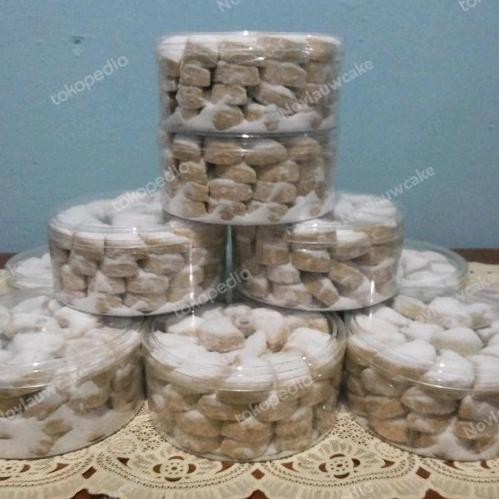 

Sale Kue Kering Putri Salju Premium (Wisman/Wisjman) Spesial Natal /Xmas