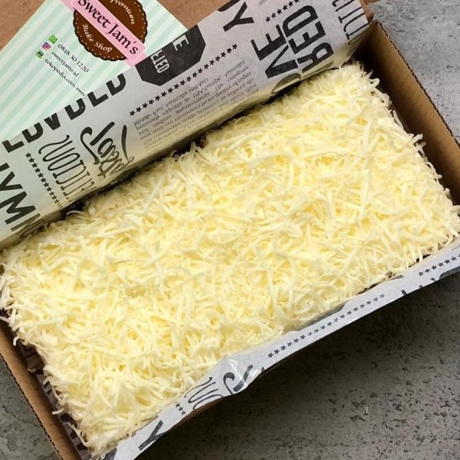 

Promo Bolu Jadul Wijsman / Cake Jadul Wisman Topping Keju Atau Coklat