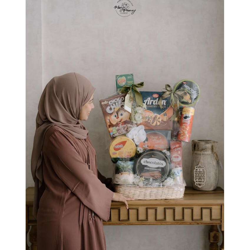 

Sale Snack Big Parcel Ramadhan Idul Fitri Hampers Ramadhan Eid Mubarak - Kado Lebaran Parcel Lebaran Hadiah Idul Fitri Kado Hari Raya Idul Fitri Hampers Eid Mubarak Kado Idul Fitri Parcel Lebaran Hadiah Kue Kaleng Parcel Ramadhan